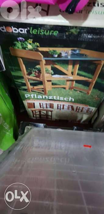 Outdoor garden table 1