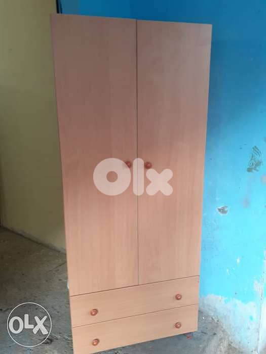 خزانة درفتين حجم صغير 1