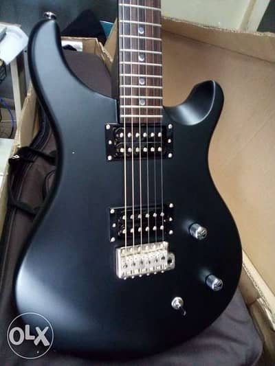 PRS black SE Standard 24 Tremolo