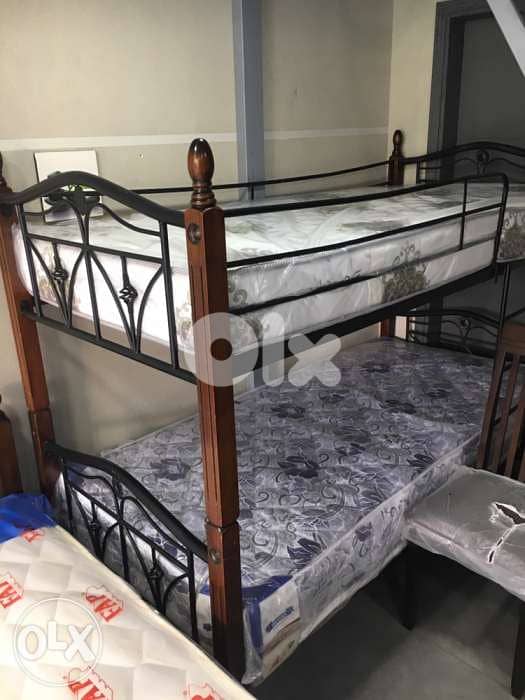تخت طابقين ماليزي مع فرشات 0