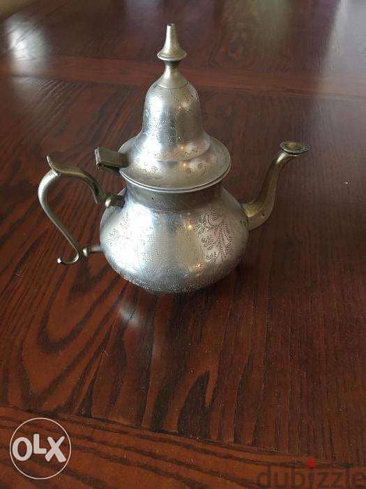 Vintage Tea Pot 0