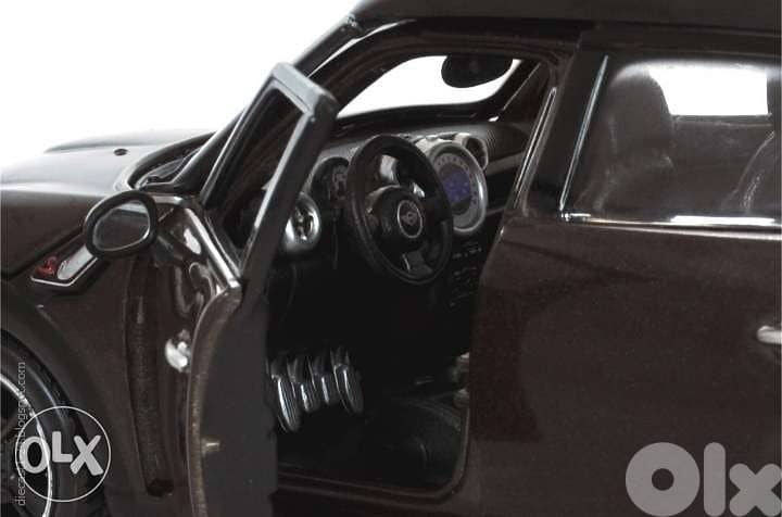 Mini Cooper Countryman diecast car model 1:24 3