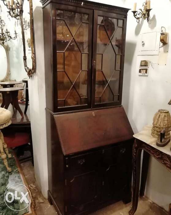 مكتبة ديسير فيترين انجليزي قطعة مميزة ولا اروع بسعر لقطة 0