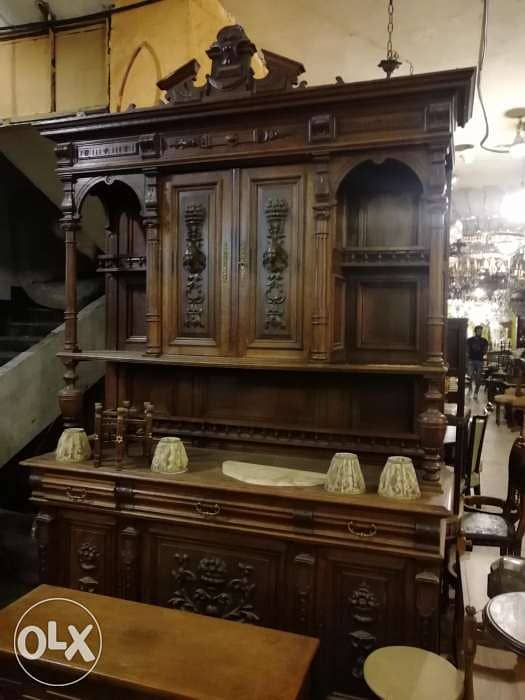 ولا اروع درسوار تاج حفر مميز انتيك صنع فرنسي بالخشب الجوز الصافي انتيك 1