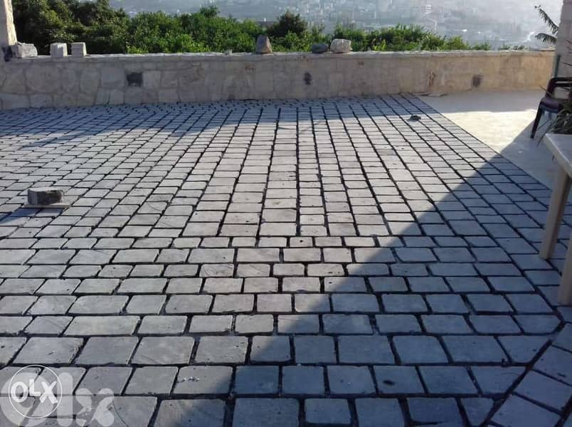 تركيب حجر بازلت اسود 0