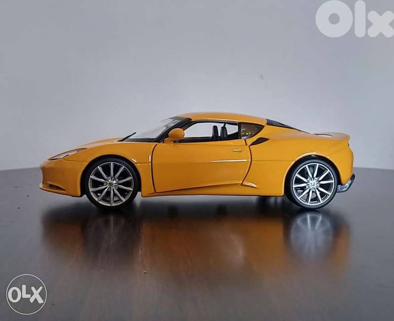 Lotus Evora S diecast car model 1:24. 2