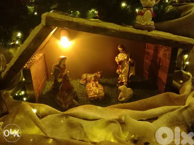 Christmas cave wood & stone 4