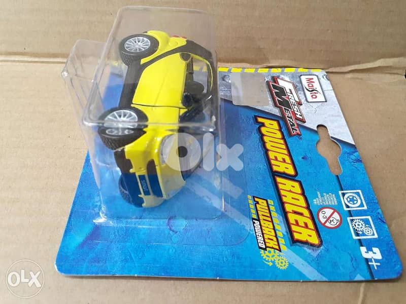 Smart ForTwo diecast car model 1:32. 1