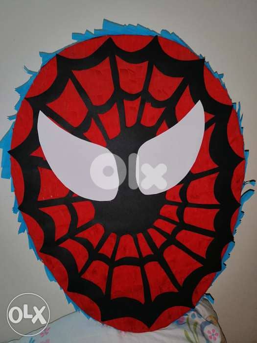 Pinata spiderman 1