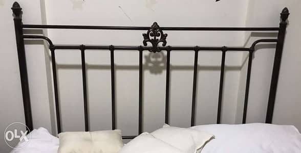 bed double iron Stella modern تخت مجوز حديد