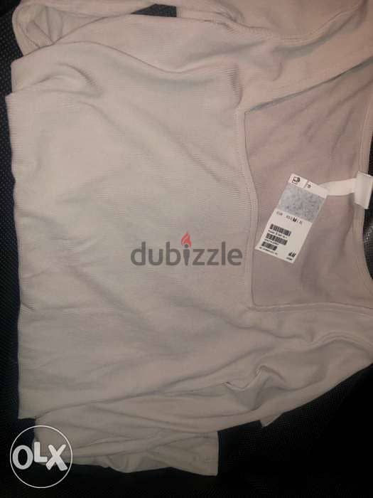 women clothes, top H and M brand, body, size M, white gray color 4