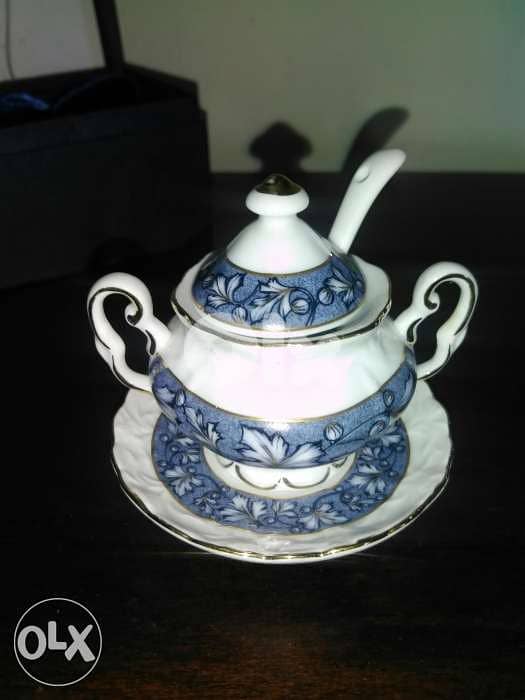 Vintage Sugar Bowl - Wellington Castle Royal - Class Porcelain 1