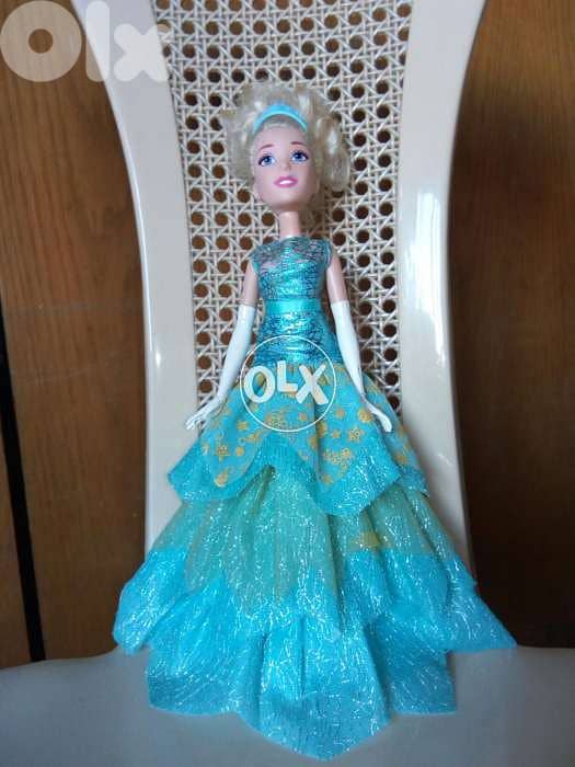 Princess CINDERELLA -Disney from Hasbro as new dressed doll=20$ 0