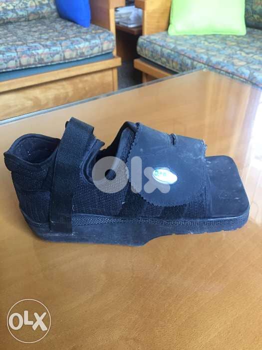 Intellicares, Ortho wedge healing shoes. 1