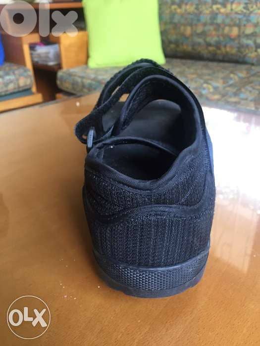 Intellicares, Ortho wedge healing shoes. 2