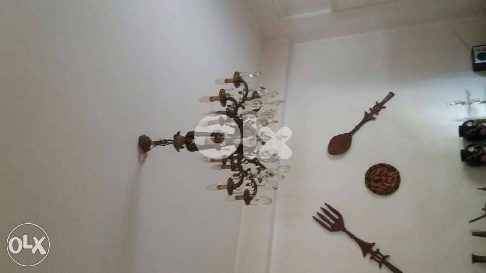 2 Lustres antique en bronze 0