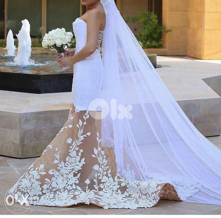 This swarovski wedding dress for sale 300$ 2