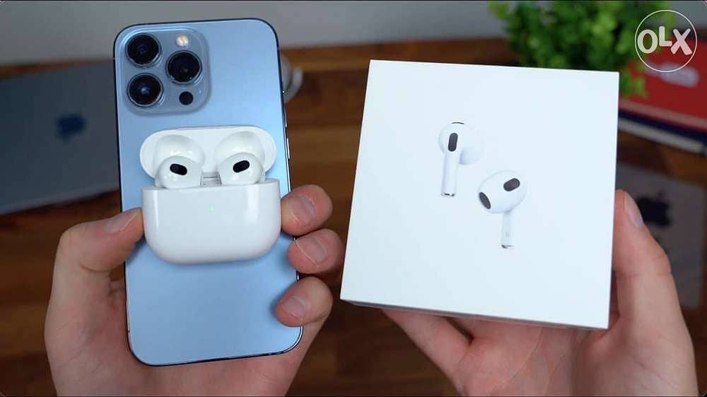 apple AirPods 3 2