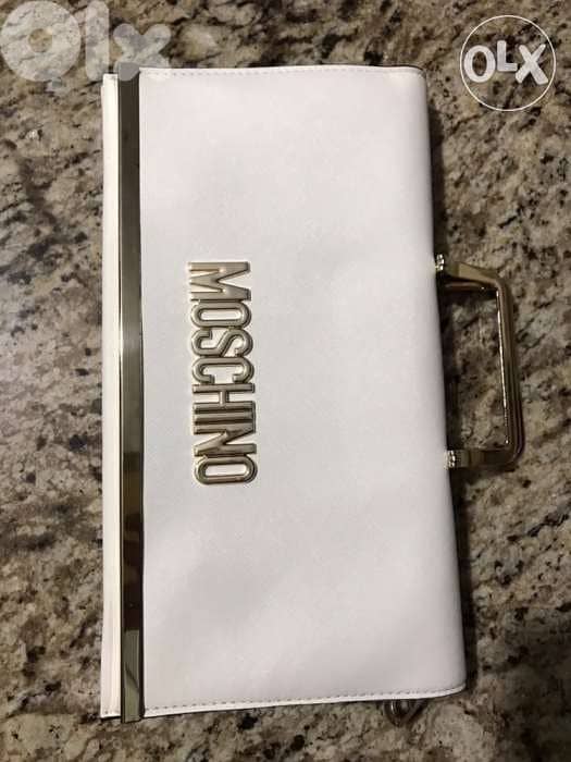 moschino bag off white and gold copy A 0