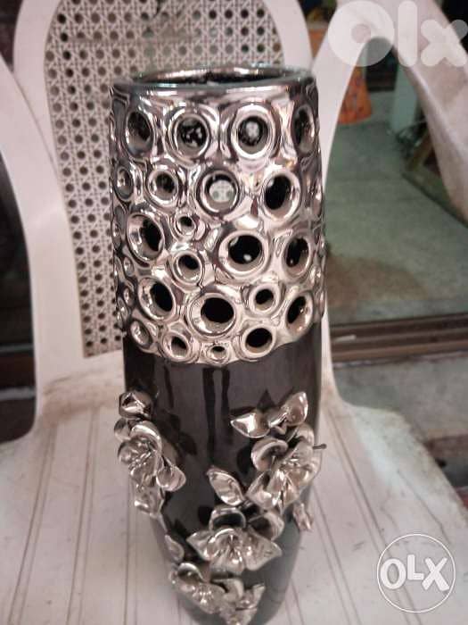 مزهرية مميزة 0