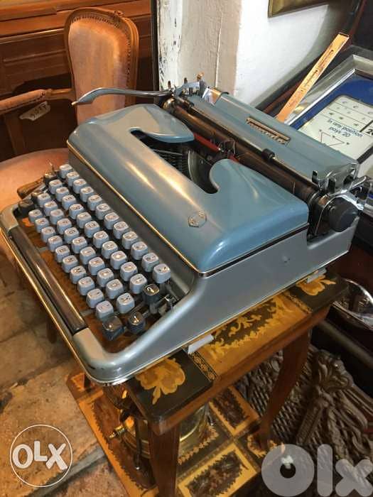 دكتيلوdactylo torpedo 18موديل1951بحالة خارقة من النظافة تعمل بشكل رائع 1