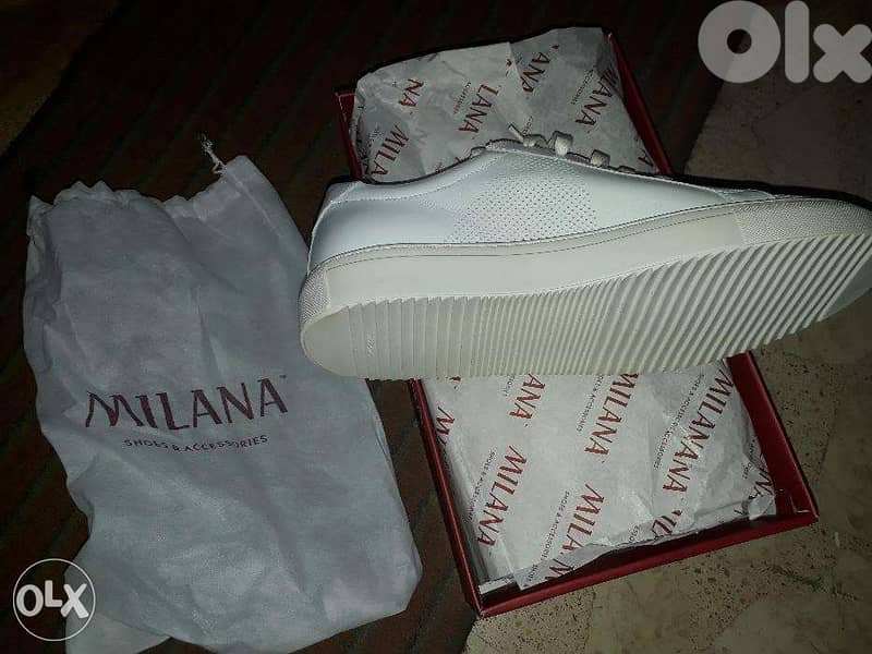 sport shoes brand new imported from italy size 43 2