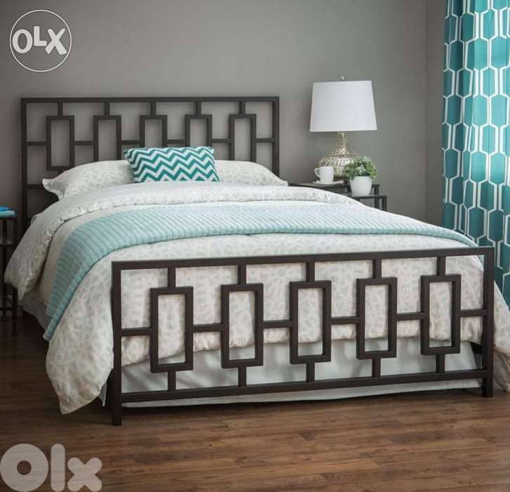 Classic Bed Room غرف نوم كاملة حديد - غرفة العمر 3