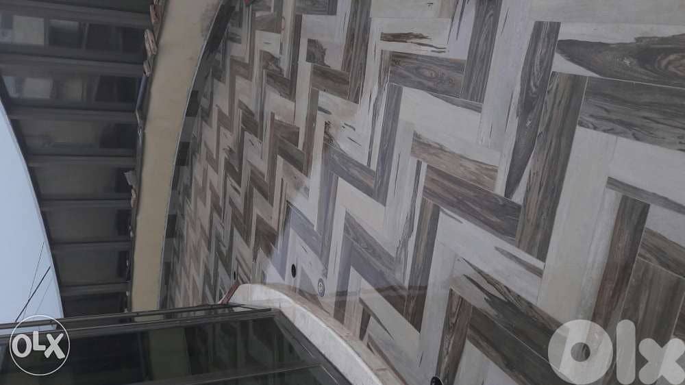 معلم بلاط 0