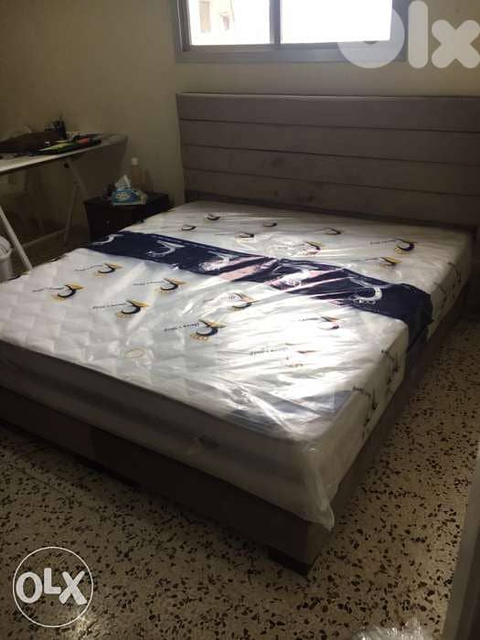 تخت مجوز منجد مع فرشه طبيه رصور pock 0