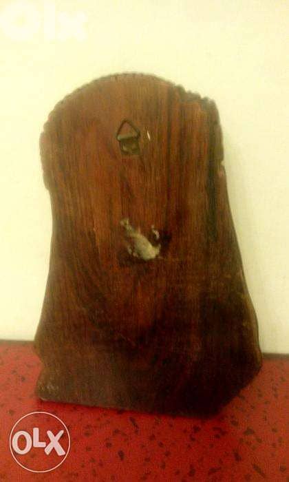 jesus head carved on wood 2