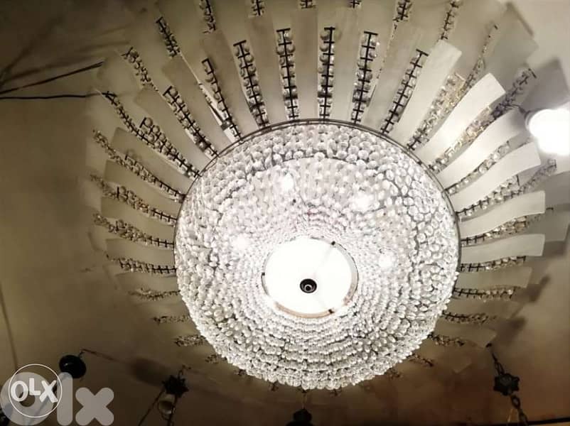 ترية ثرية كرستال ورق مورانو بلافونيار حجم كبير تصلح فيلا وقصر سعر مغري 2