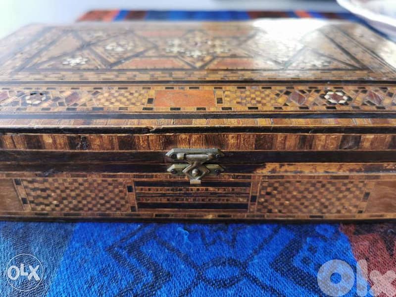 Vintage marquetry box 1
