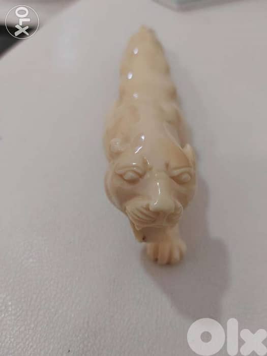 Perfect ORIGINAL decor statues ivorry 4