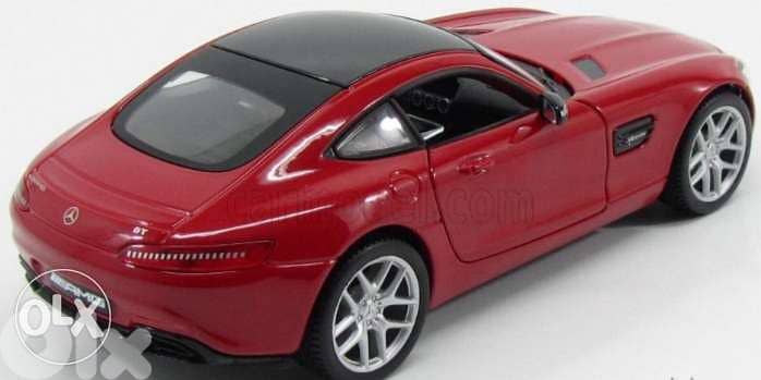 Mercedes-AMG GT diecast car model 1:24. 4