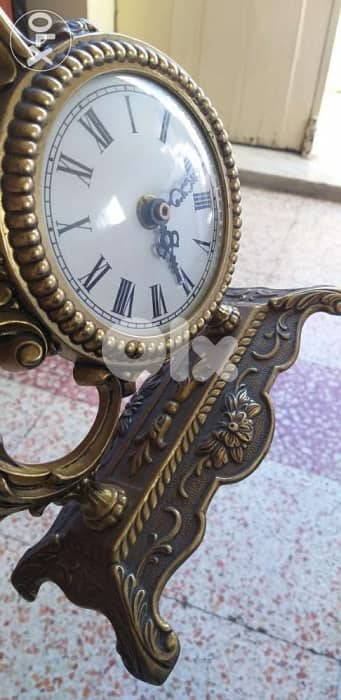 antique copper dicorative clock 0