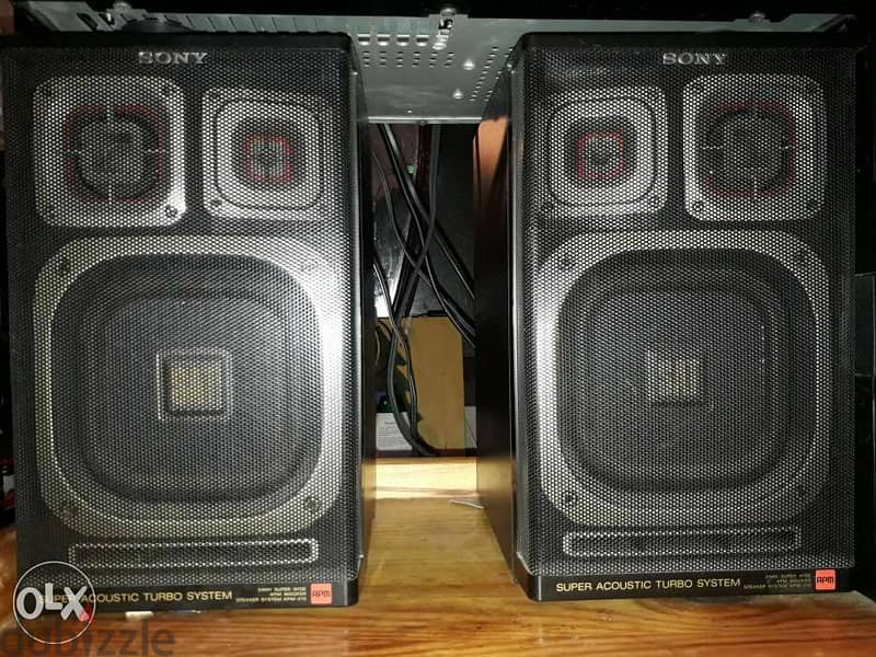 Pair of rare vintage Sony (APM -215) bass reflex super wide still new 4