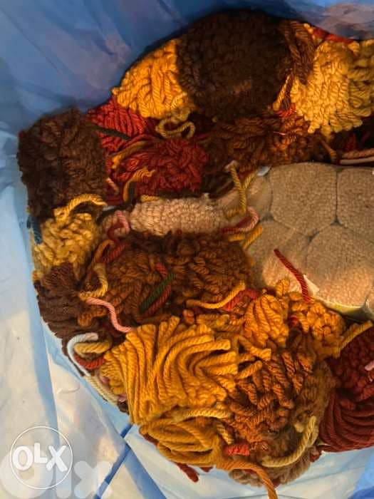 wool pods for DIY carpet and cushions knitting 2