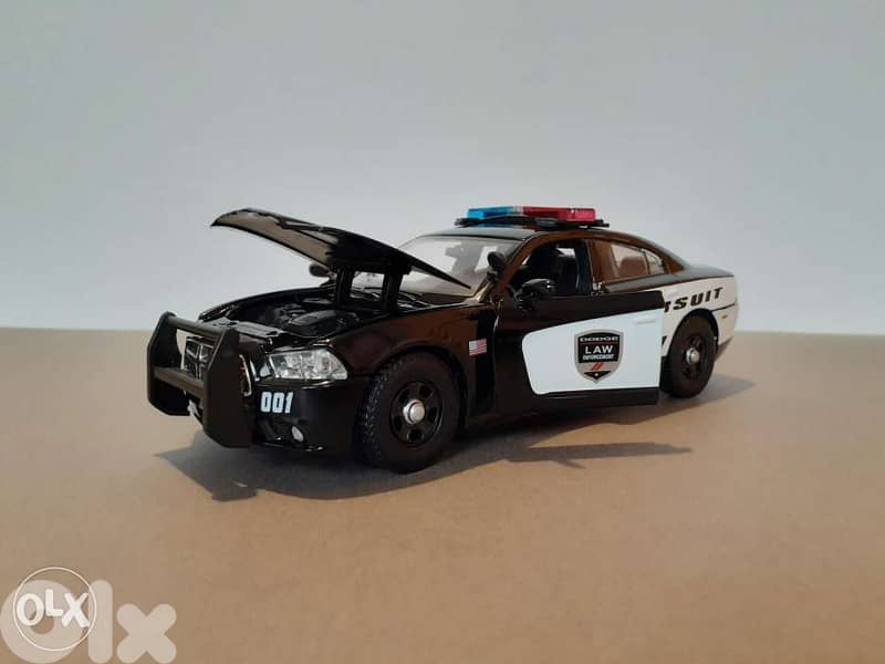 Dodge Charger 911 Pursuit diecast car model 1:24 6
