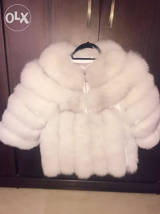 Fur jacket with white leather details 2