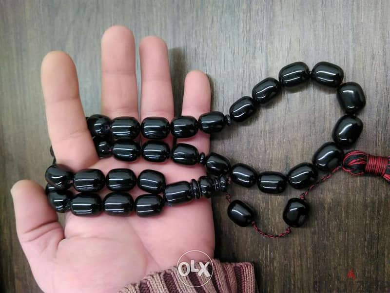 مسبحة مسكي لون أسود 4