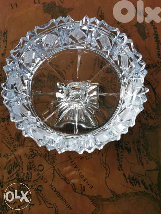 Vintage crystal footed ashtray 3