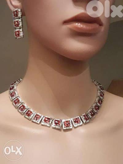Faux Bijoux Square Ruby & Zircon Silver Necklace & Earrings