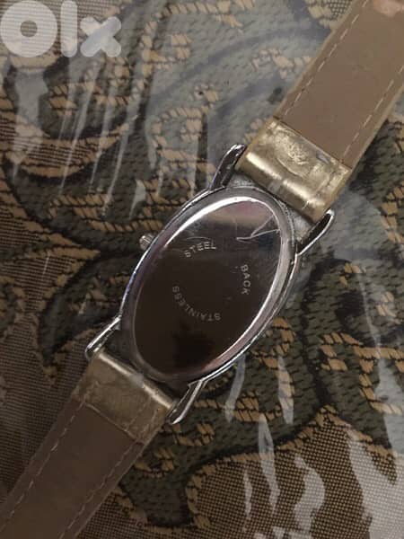 Quartz - DWL - Watch ساعة يد 3