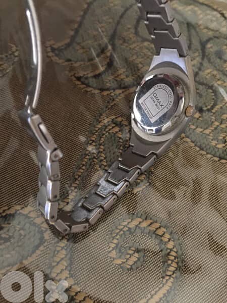Quartz  Watch - Omax - ساعة يد 3