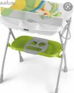 bath and changing table 0