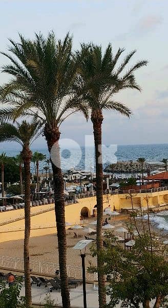 memberships card in Movenpick pool access