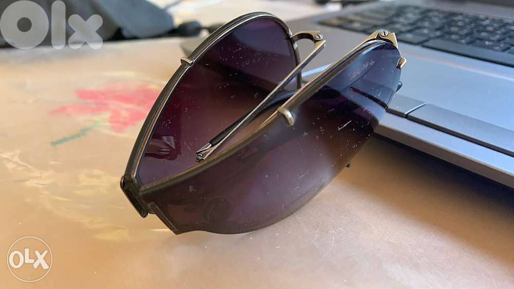 sunglasses Carrera 50$ 3
