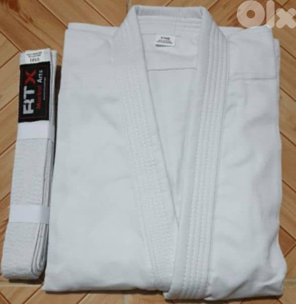 tenu de karate s-m 0