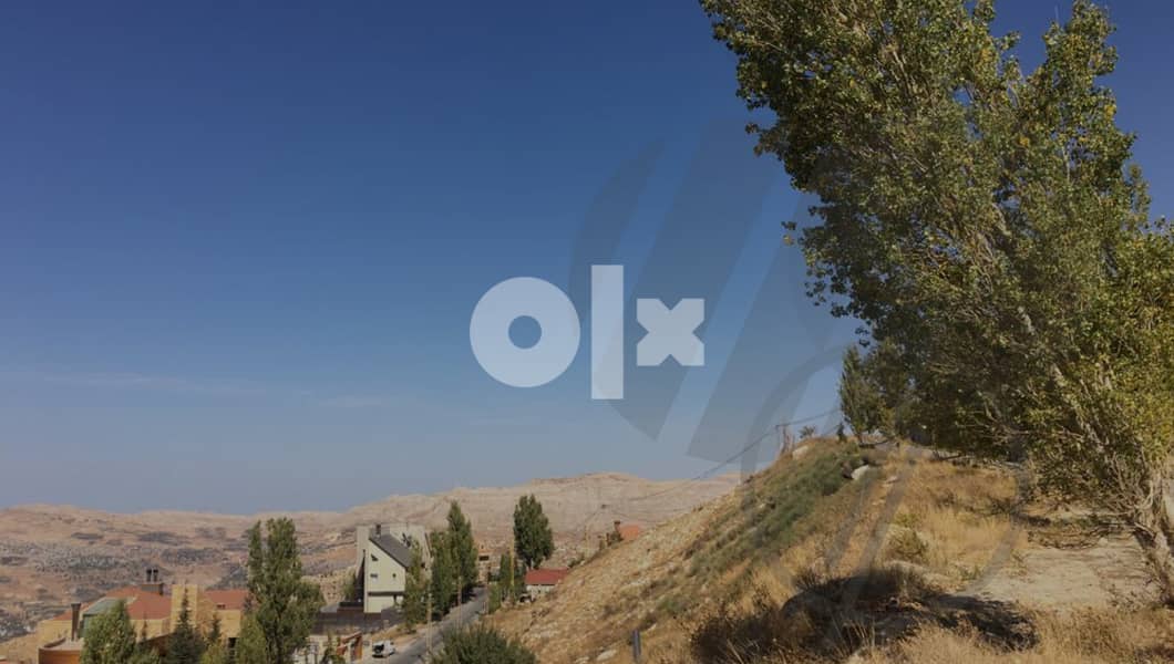 Prime LAND For SALE in Faqra with UNBLOCKABLE View أرض في فقرا 4