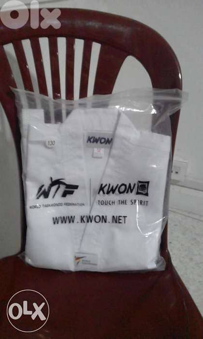 Taekwondo uniform (kwon brand) approved 0